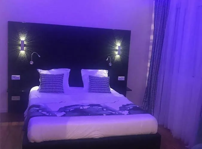 Chambre Suite B&B فندق مبيت وإفطار